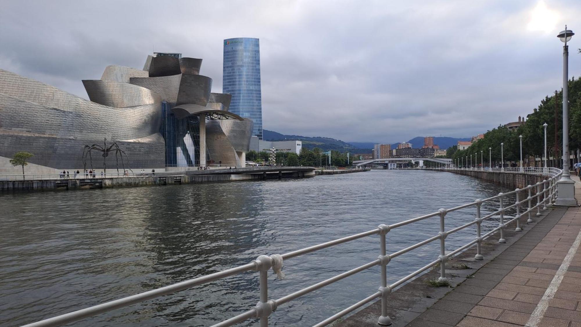Bilbao, A Un Paso. Apartment Екстериор снимка