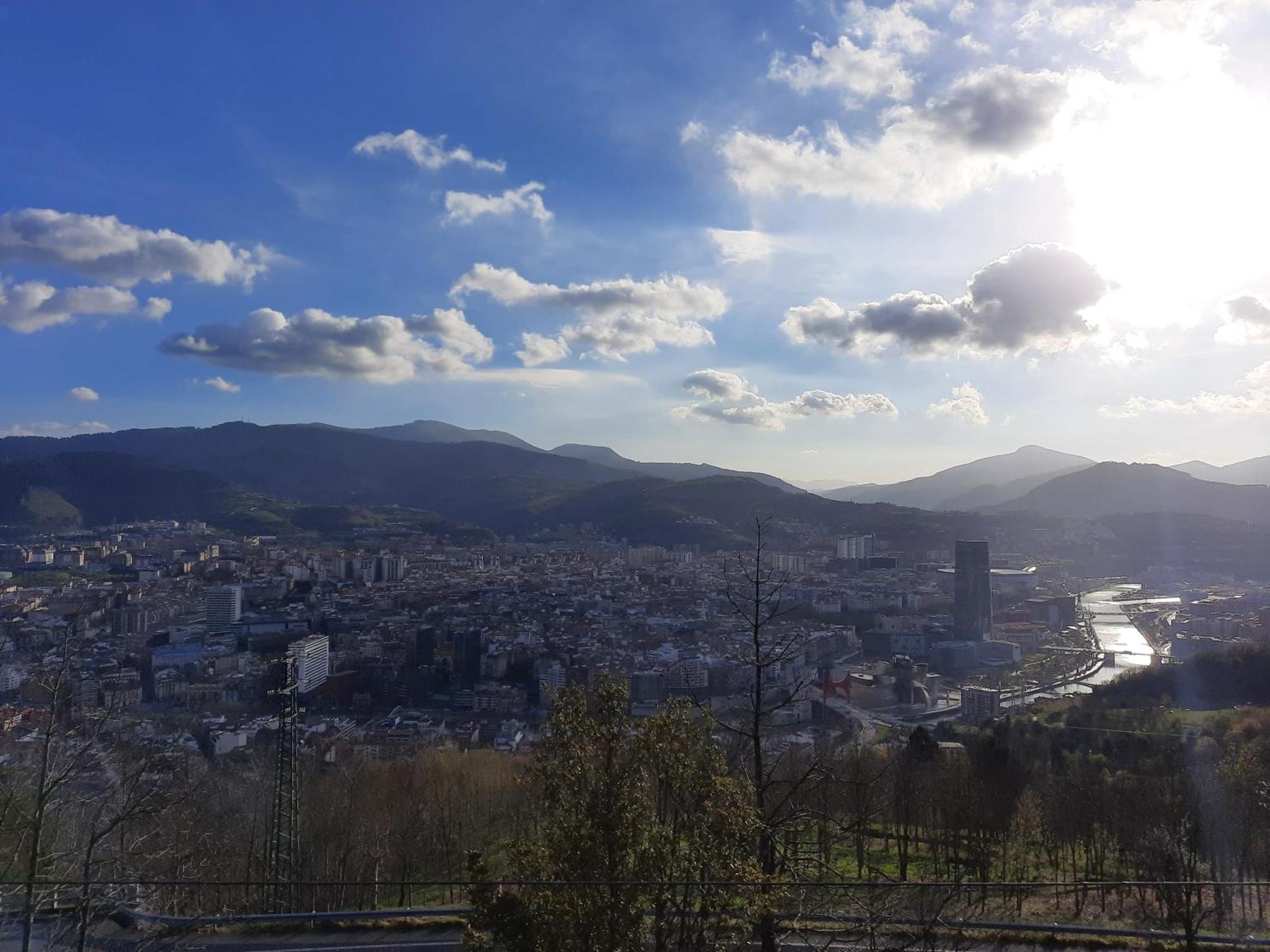 Bilbao, A Un Paso. Apartment Екстериор снимка